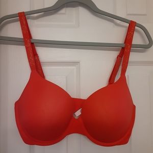 NWOT Victoria's Secret orange tshirt push up full coverage push up bra